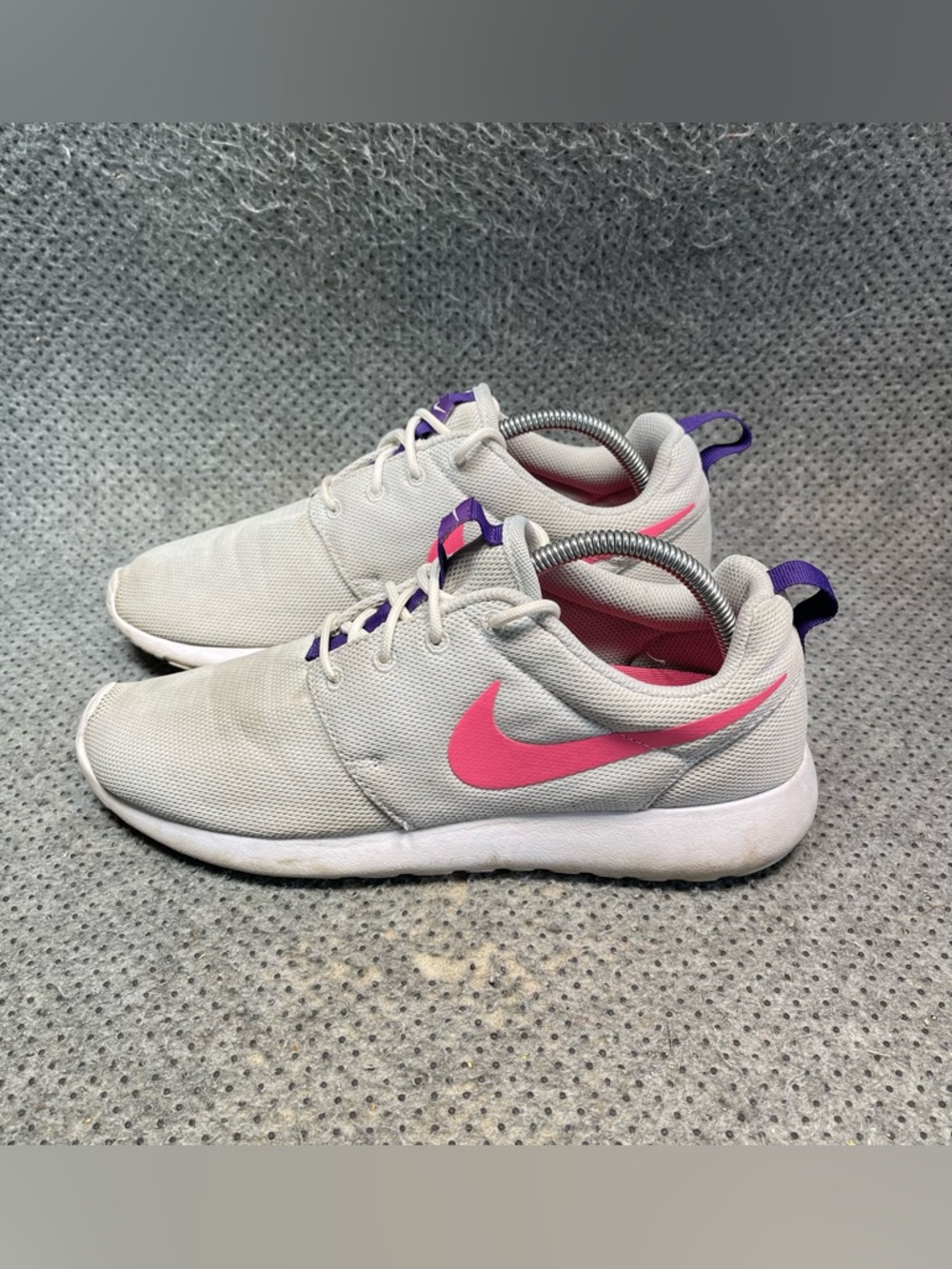 Nike Roshe One Running Shoes Size 10 Women’s